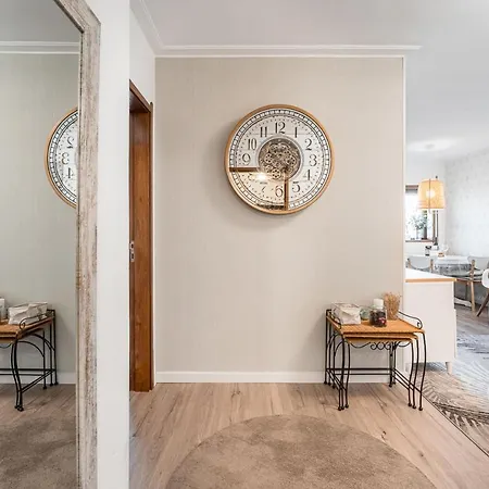 아파트 Guestready - Matosinhos Stylish With A Balcony *